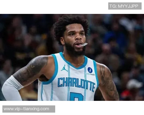 克尼佩尔首节火力全开6中5狂砍16分三分球完美4投全中展现超强状态